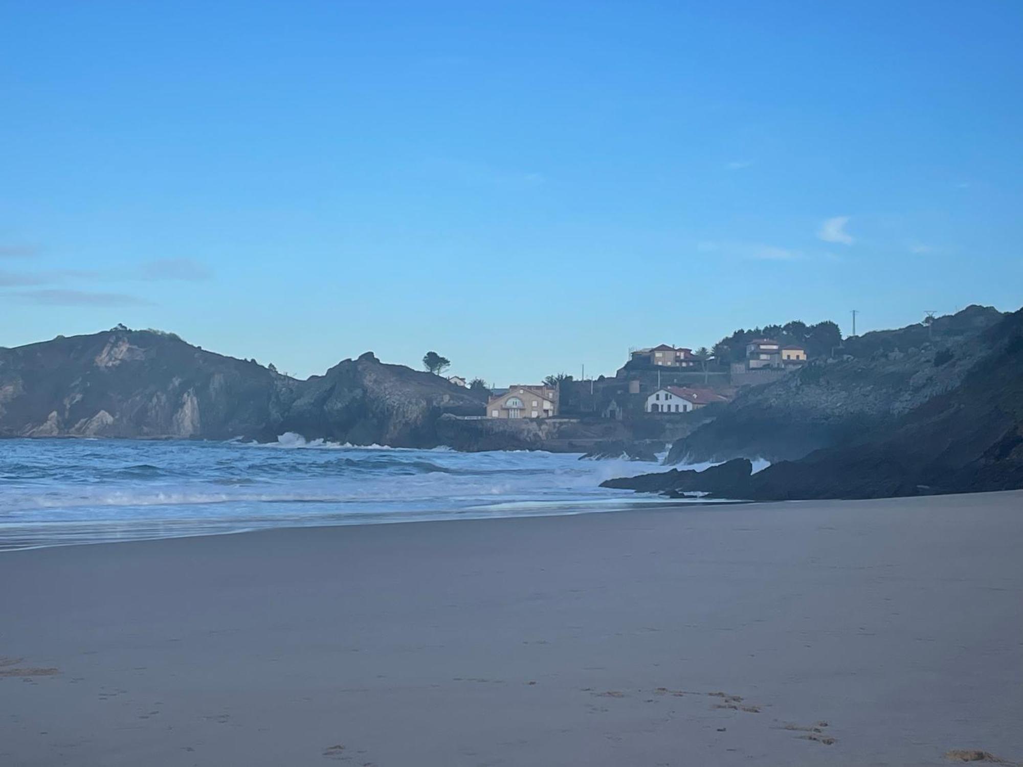 Ferienwohnung Bonito Duplex Con Vistas Al Mar Comillas Exterior foto